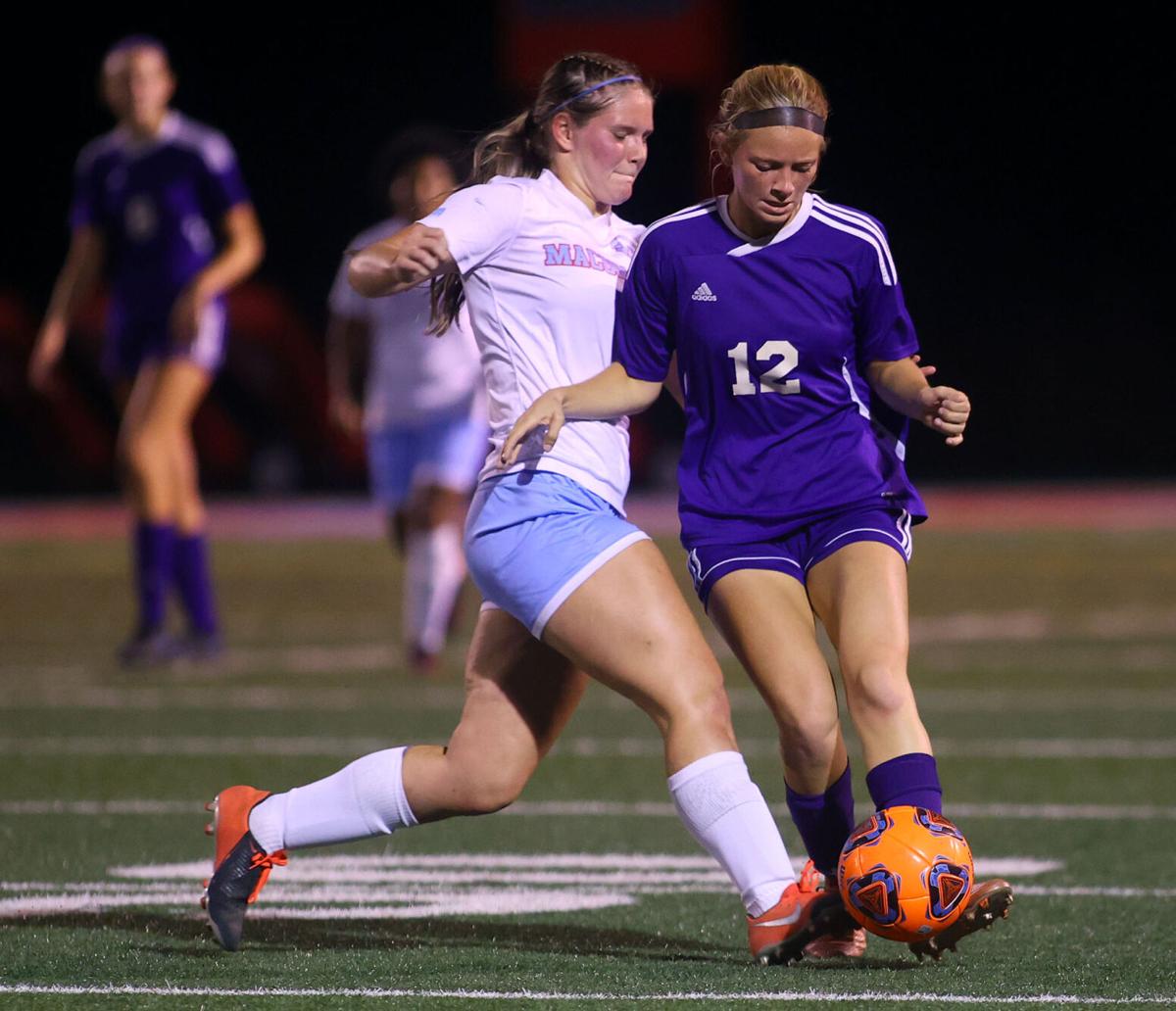 NW vs Mac girls sectional soccer 09.jpg
