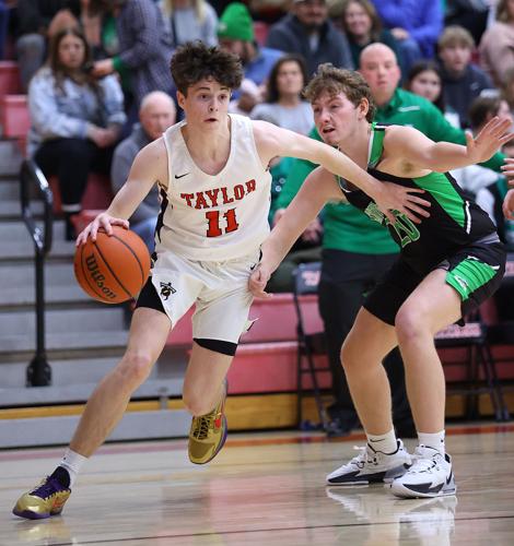 Taylor vs CC BBB 04.jpg