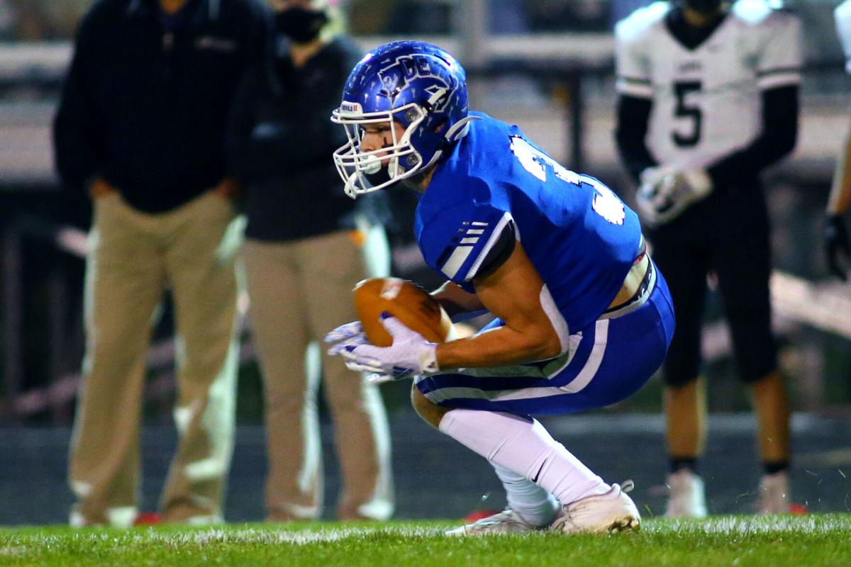 Sec FB - Tipton vs Lapel 03.JPG