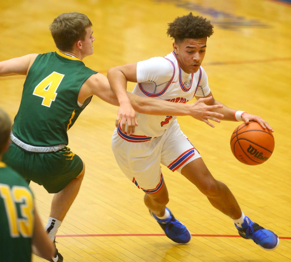 KHS vs EHS BBB Web Only 20.JPG