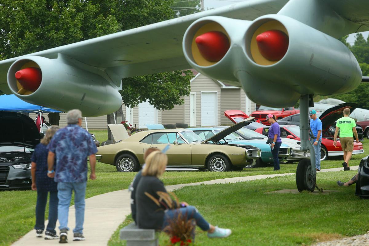 Warbird Cruise-In WEB ONLY 23.JPG