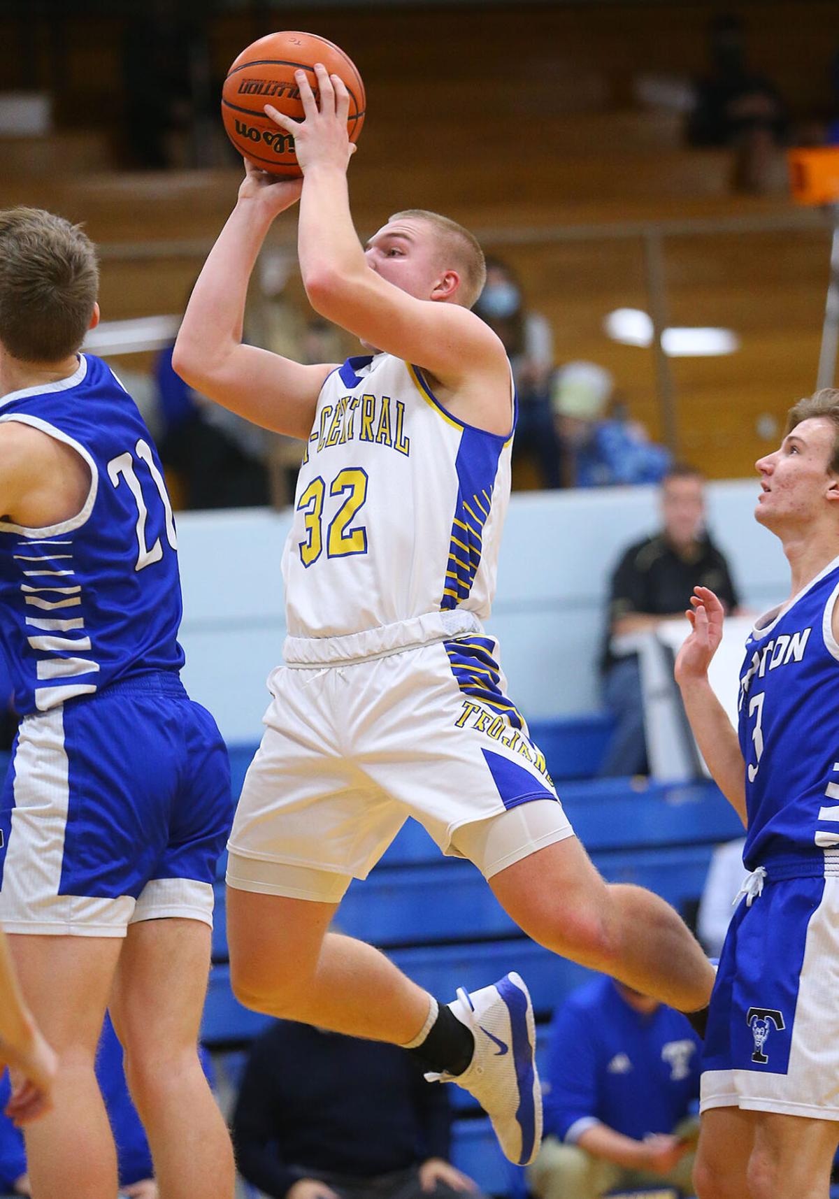Tipton vs TC BBB 03.jpg