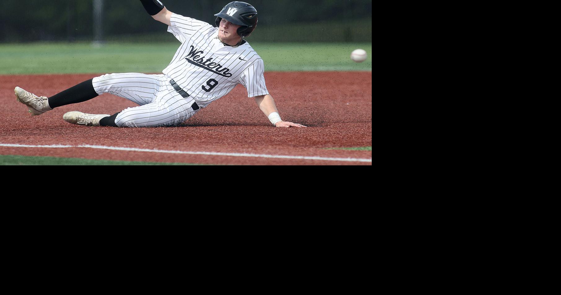 BASEBALL: Panthers, Comets prep for regionals