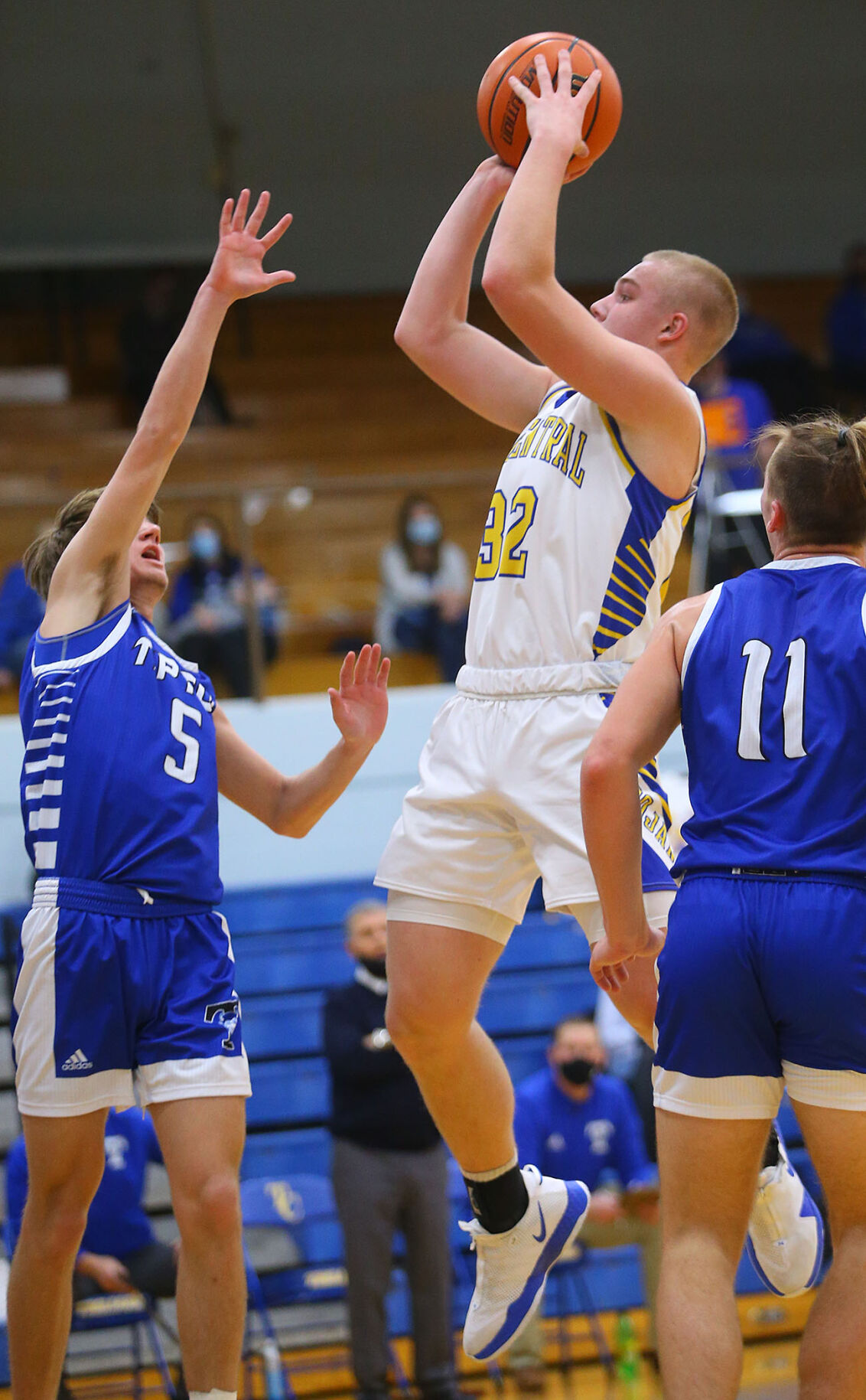 Tipton vs TC BBB 05.jpg