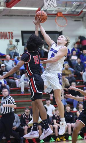 Tipton vs Taylor boys BB 05.jpg