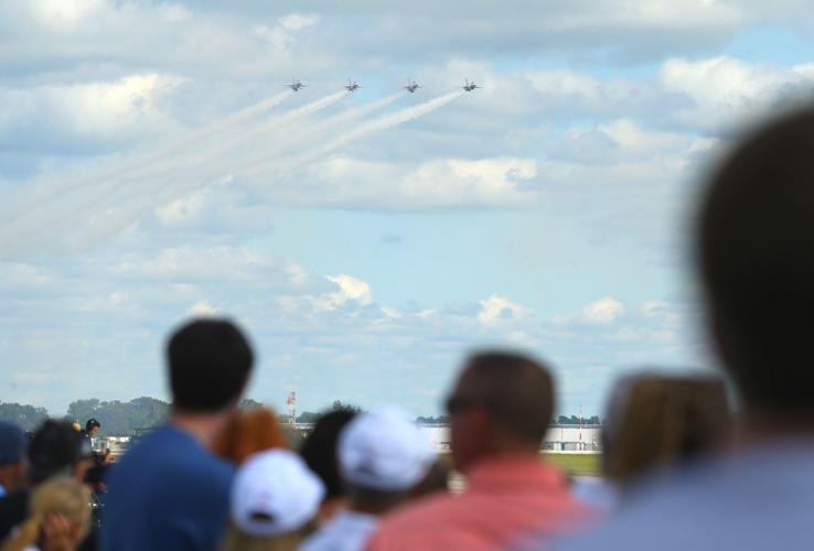 A day in the sky Huge crowds pack Grissom to watch aerial