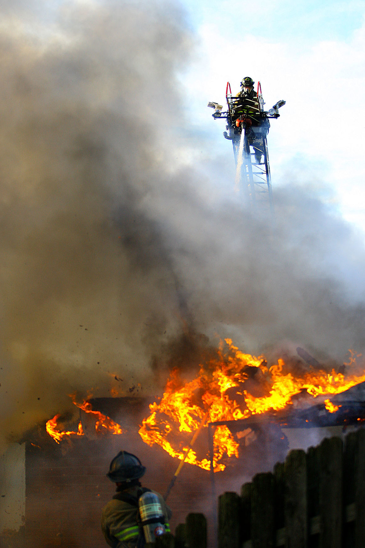 House Fire 5263 E. 300 S. - 09.jpg