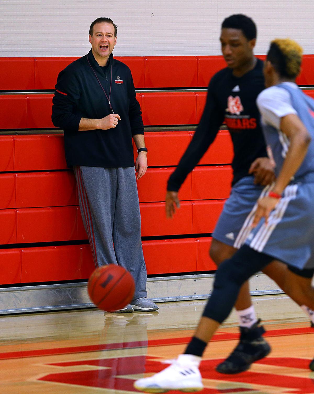 College Bb Iuk Hosts Rsc Men S Tourney Game Tonight Sports