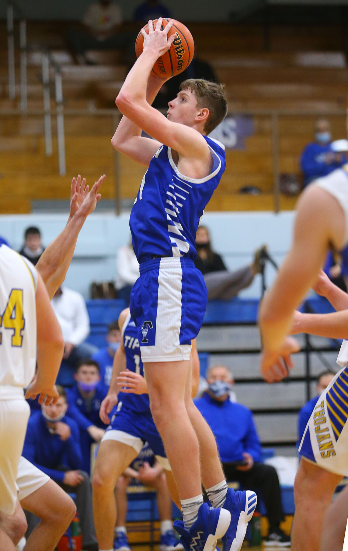 Tipton vs TC BBB 13.jpg