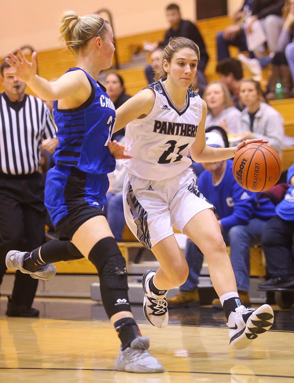 Western vs Carroll GBB 02.jpg