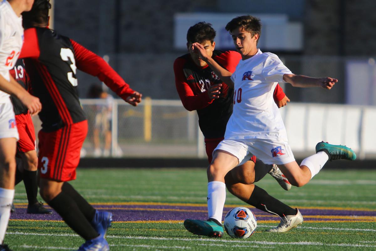 Sectional Soccer KHS vs LJ 32.JPG