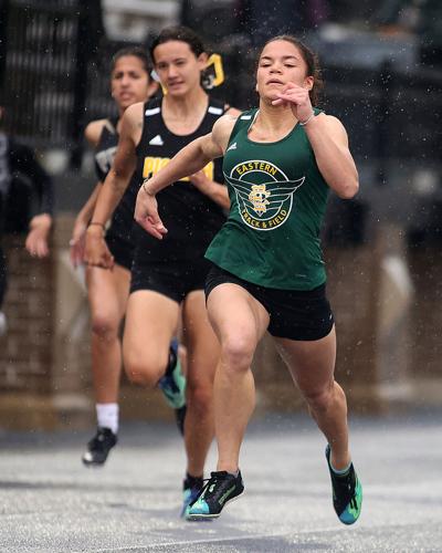 Girls track sectional 05.jpg