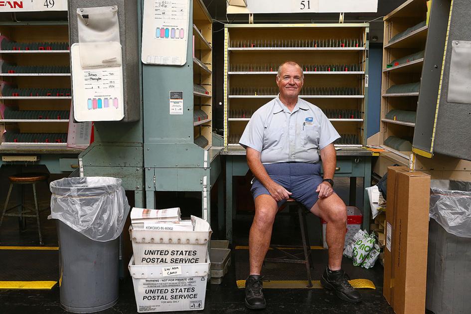 Kokomo postal worker retires after 45 years delivering mail | News