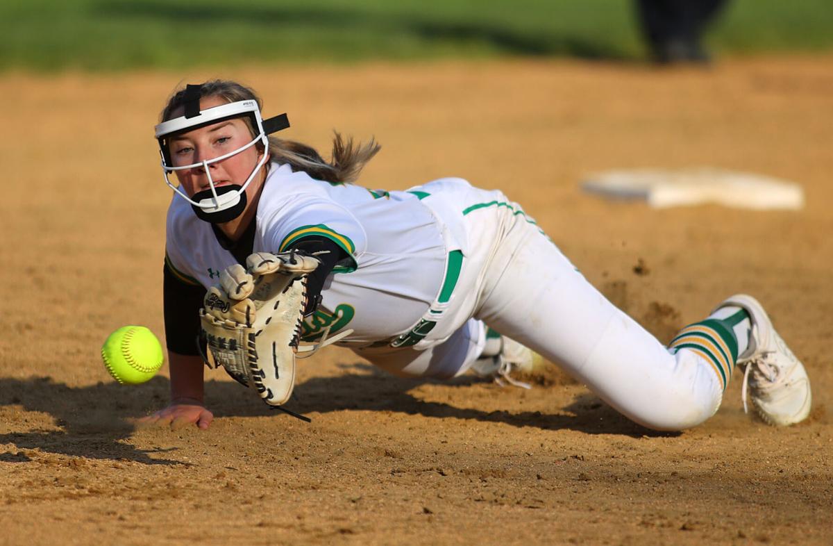 EHS vs KHS softball 16.jpg