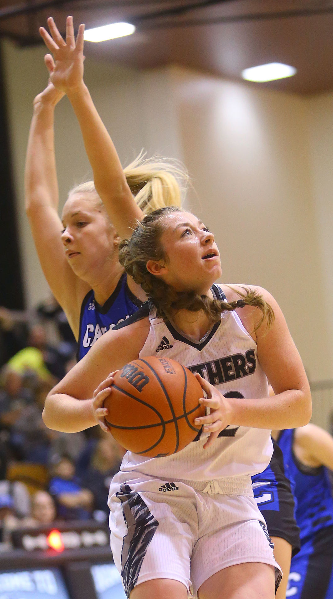 Western vs Carroll GBB 03.jpg