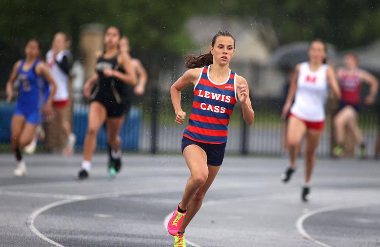 Girls track sectional 08.jpg