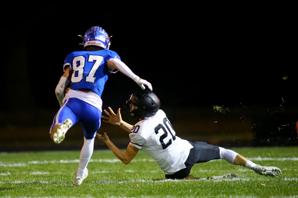 Sec FB - Tipton vs Lapel 22.JPG