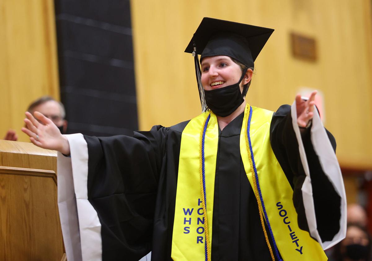 Western graduation 01.jpg