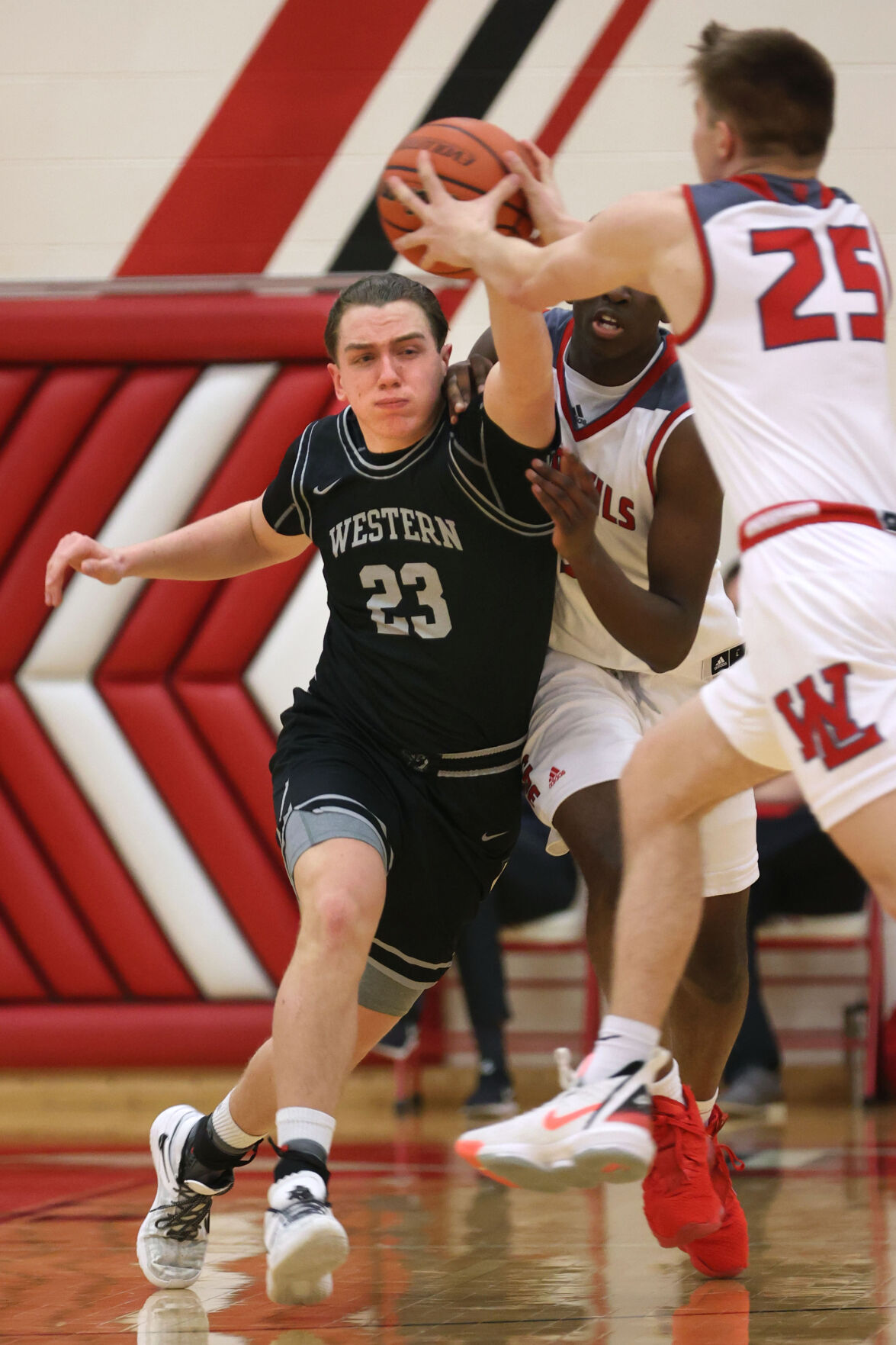 Sec WHS vs WL 09.JPG