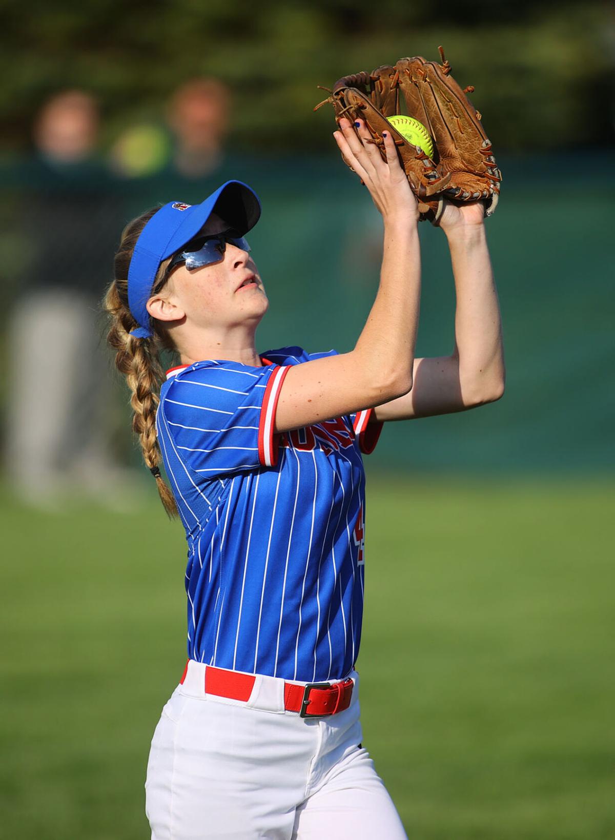 EHS vs KHS softball 11.jpg