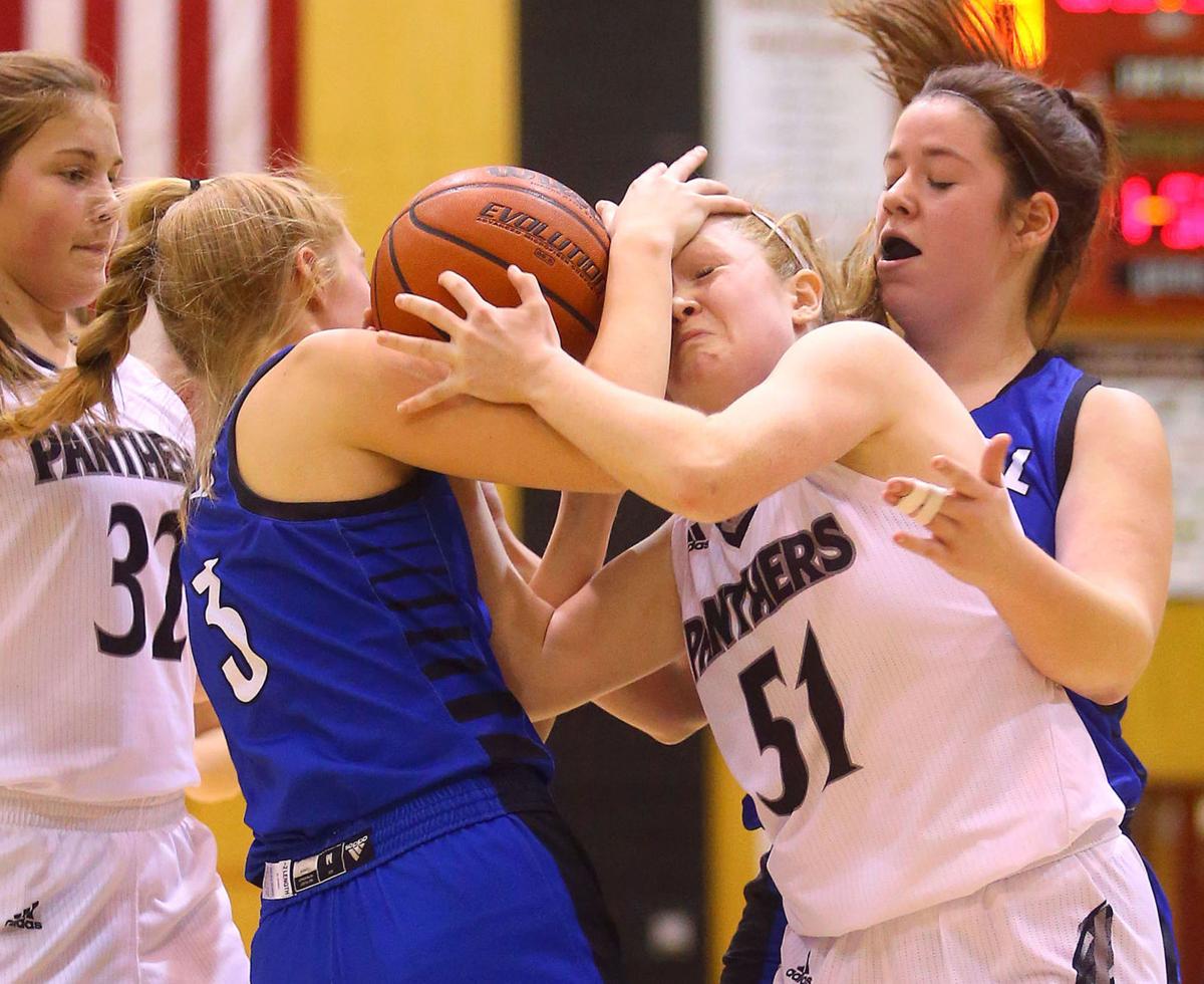Western vs Carroll GBB 07.jpg