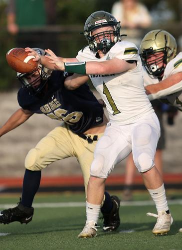 EHS vs Oak Hill FB 01.jpg