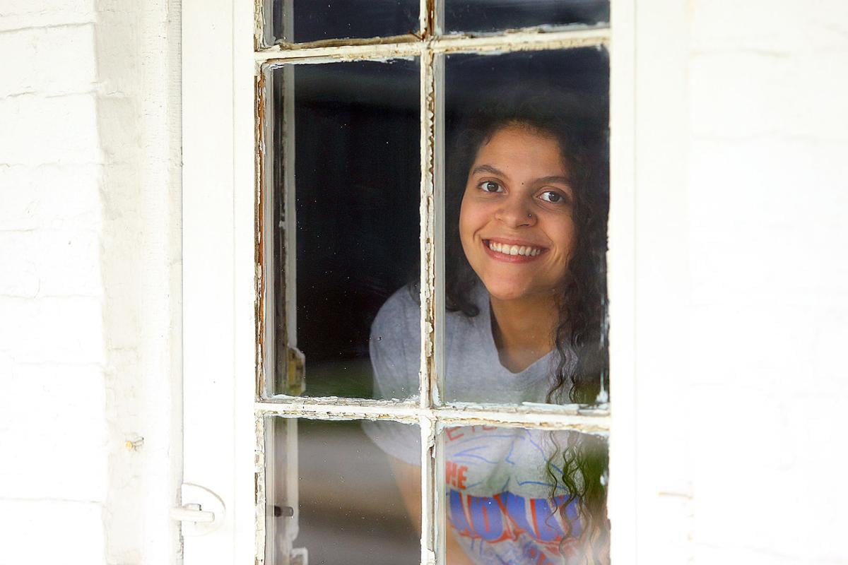 Senior-Asijah Miller.jpg