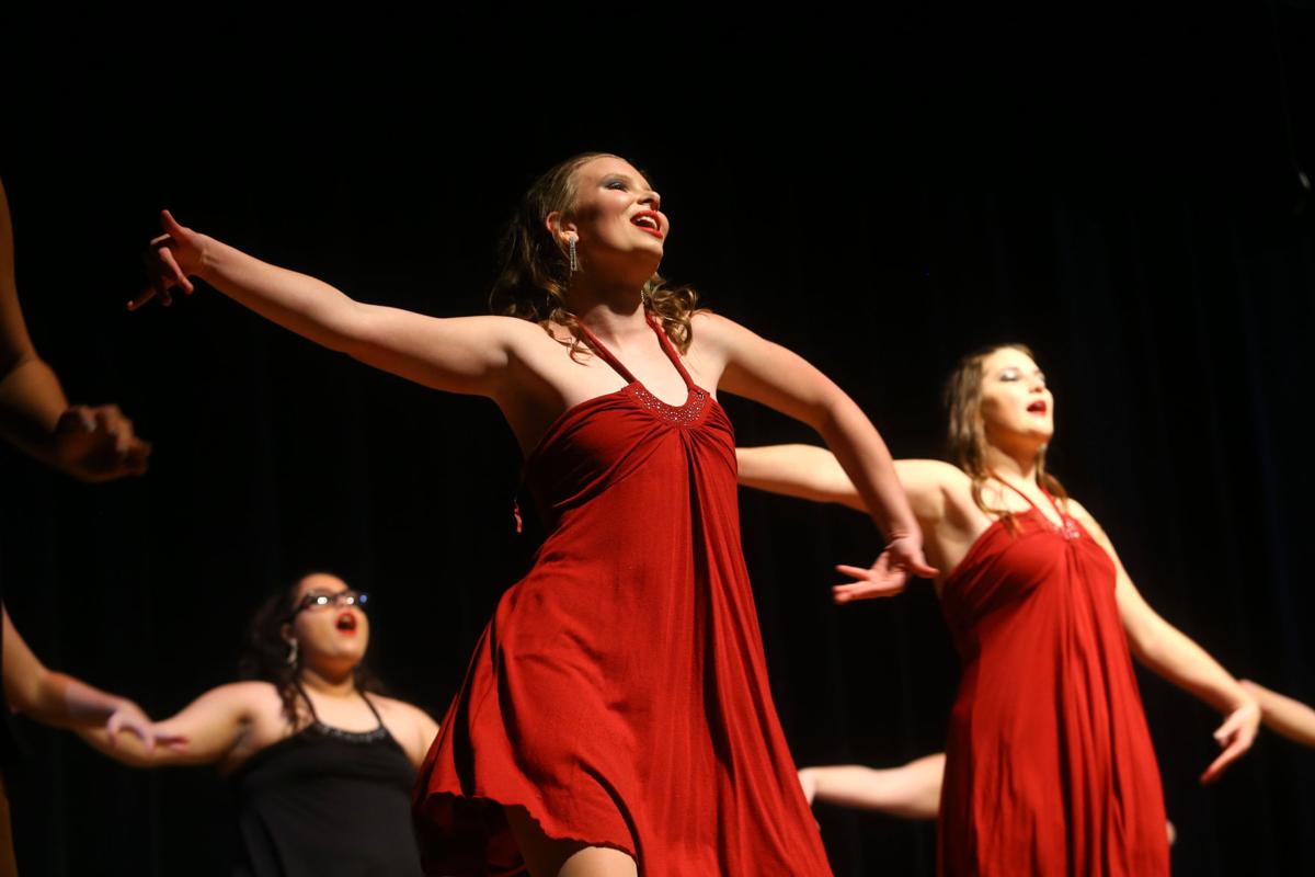 Taylor Show Choir Web Only 07.JPG
