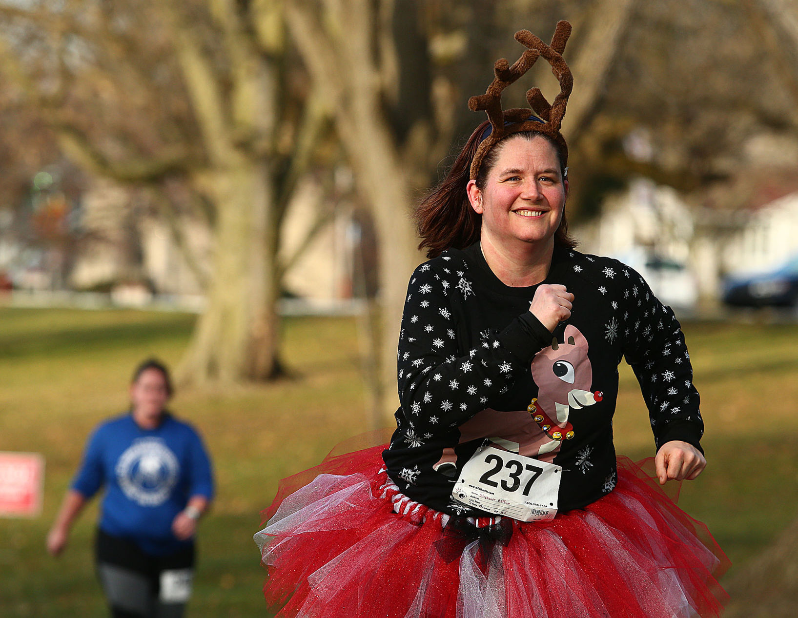 Christmas store running outfit