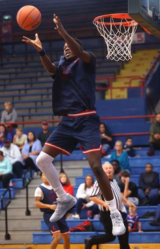 Meet the Kats 05.jpg