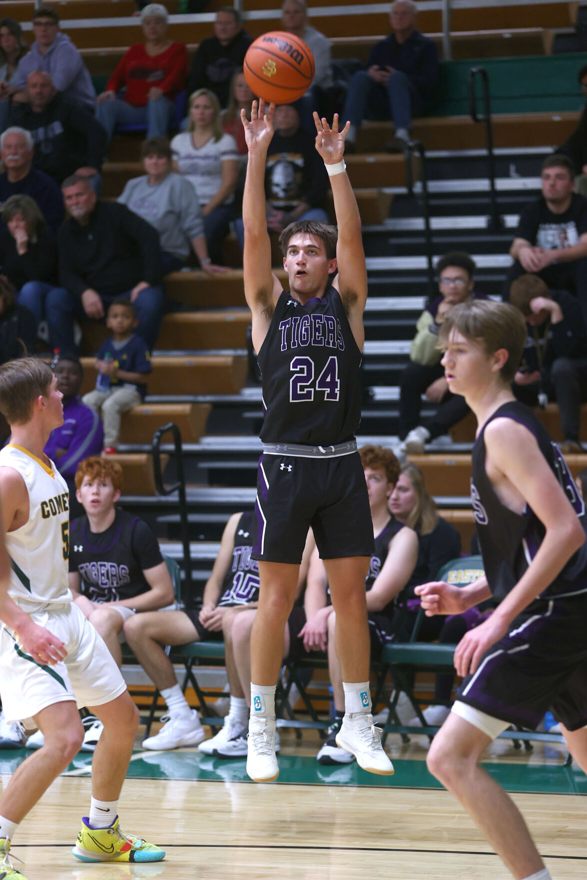 Basketball NHS vs EHS 38.JPG