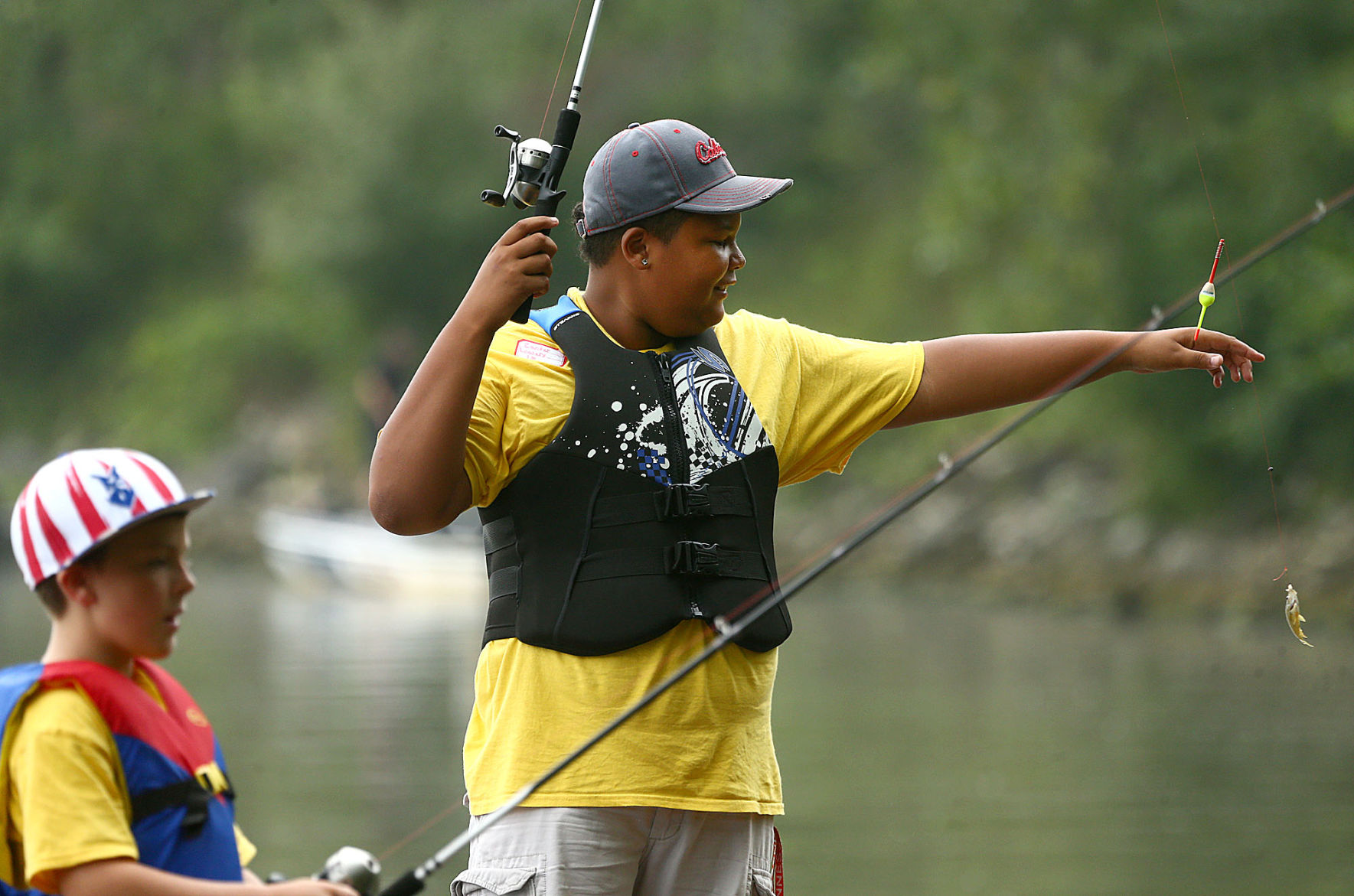 caps angling