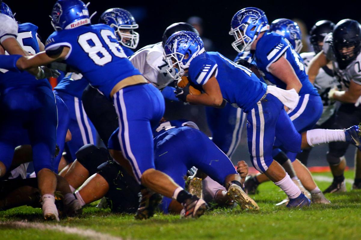 Sec FB - Tipton vs Lapel 36.JPG