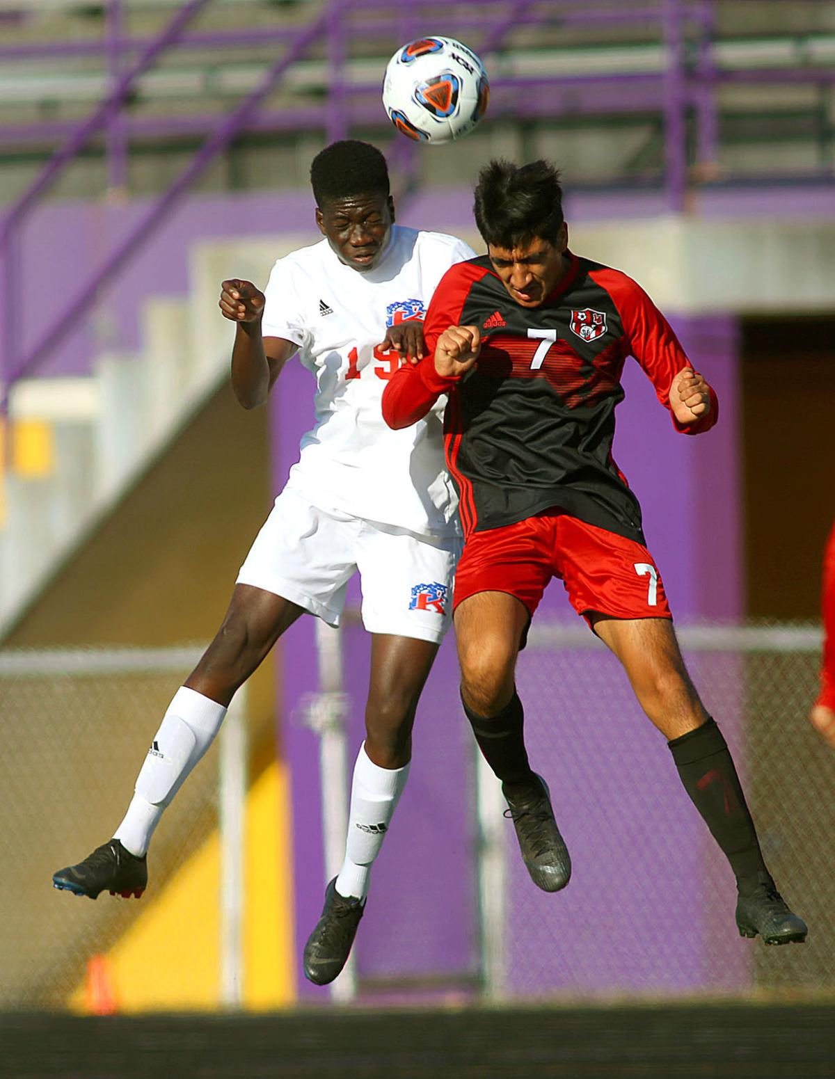 Sectional Soccer KHS vs LJ 06.jpg