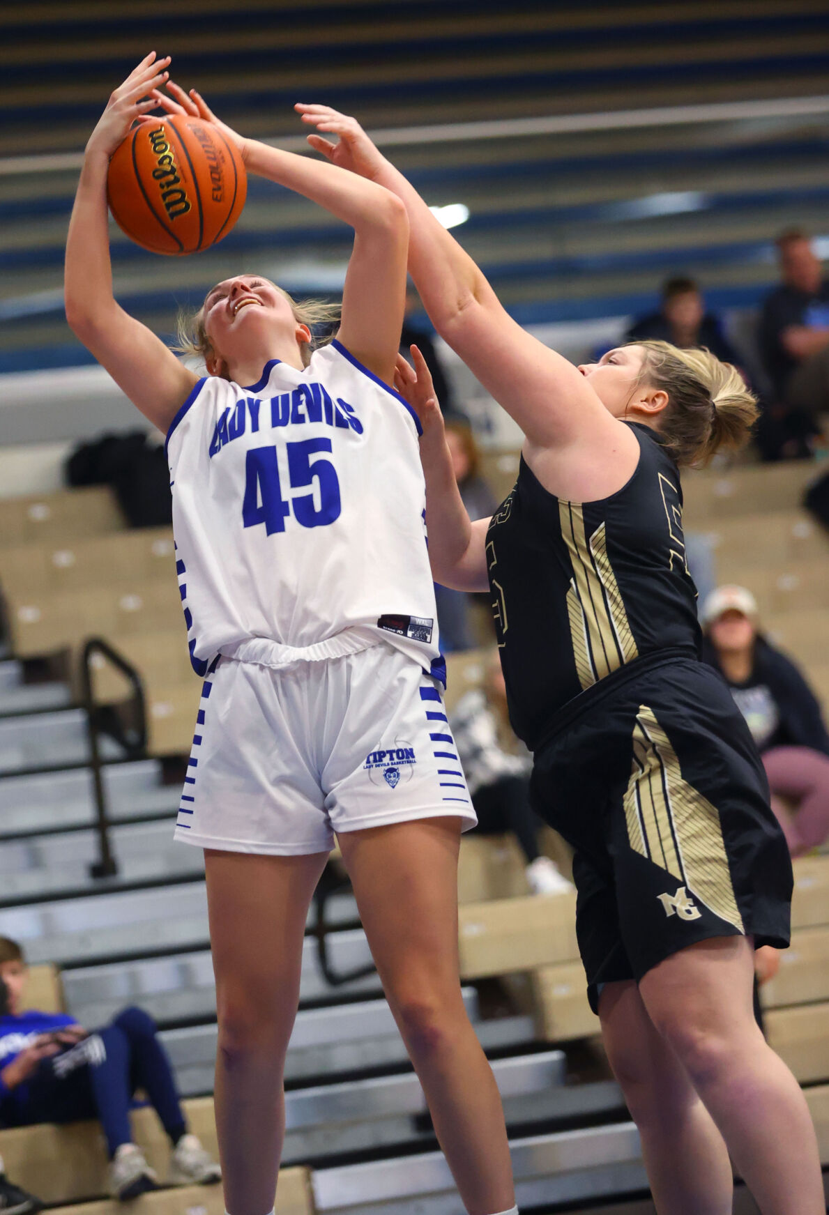 Tipton vs MG GBB WEB ONLY 45.JPG