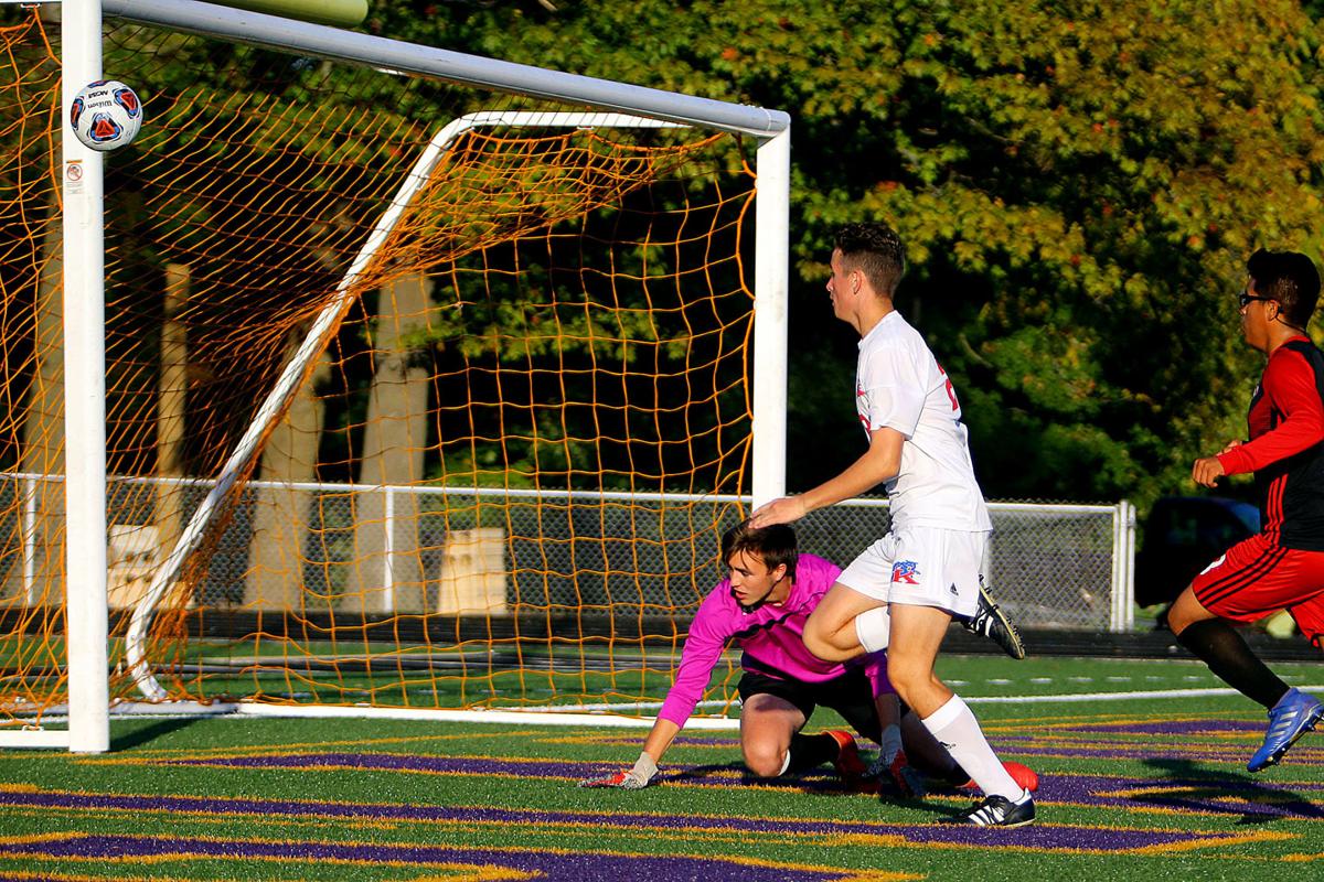 Sectional Soccer KHS vs LJ 30.jpg