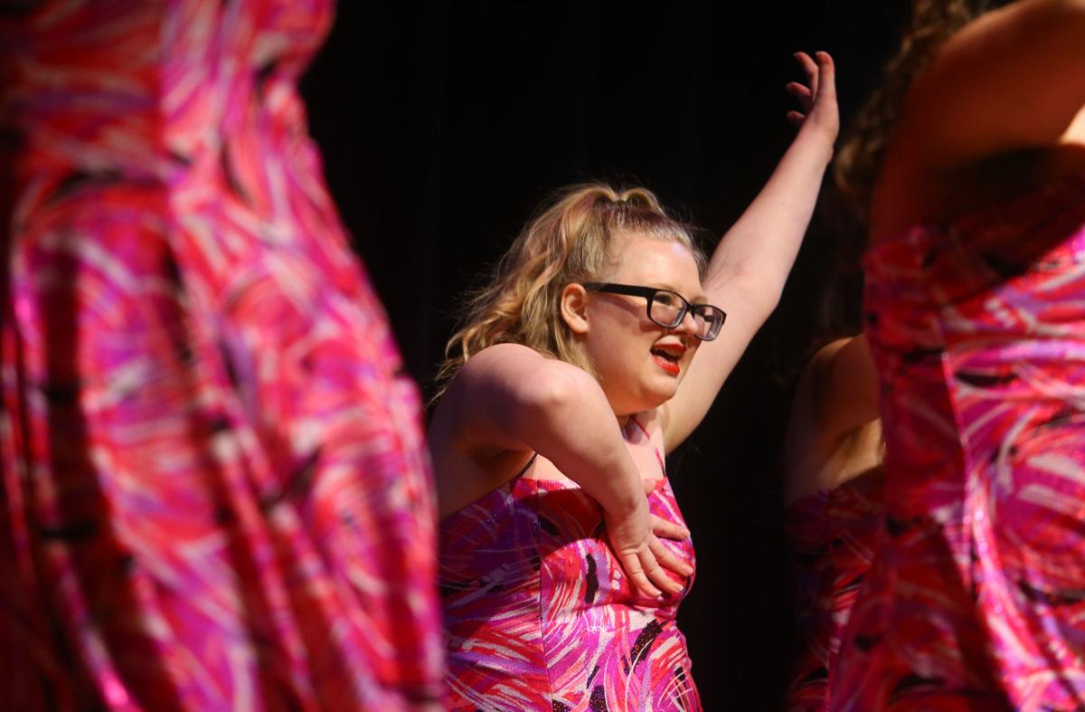 Taylor Show Choir Web Only 09.JPG