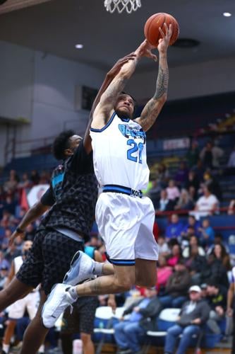 BobKats vs Warriors 36.JPG