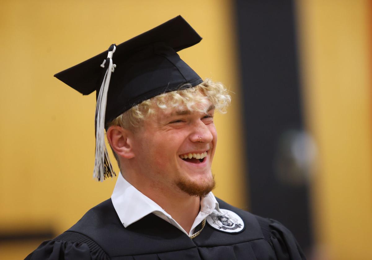 Western graduation WEB ONLY 095.JPG