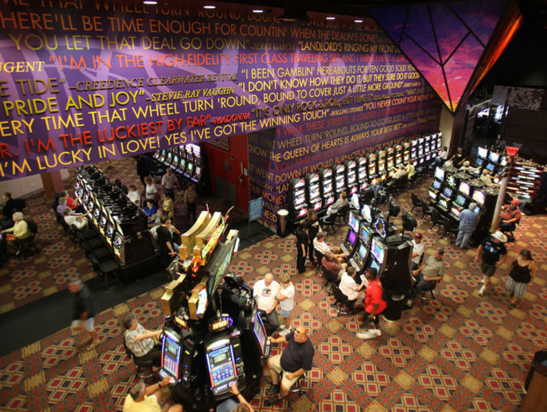 age to gamble in oklahoma