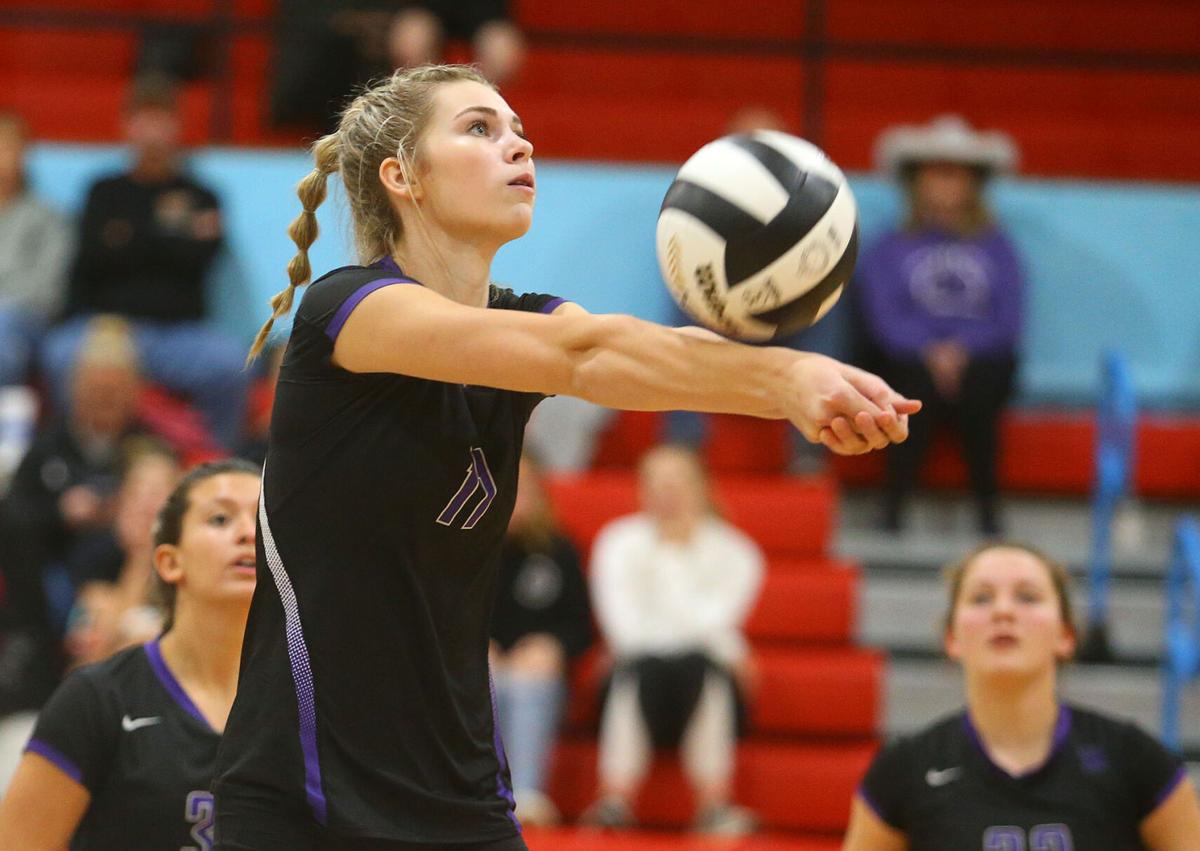 NW vs Mac sect vball 09.jpg