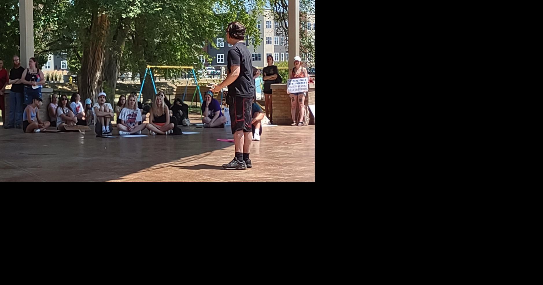 Socialist party organizes protest at Foster Park following ...