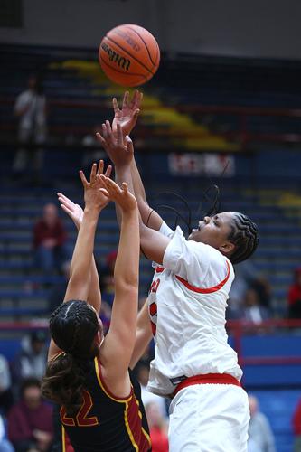 Sec GBB KHS vs McCutcheon 33.jpg