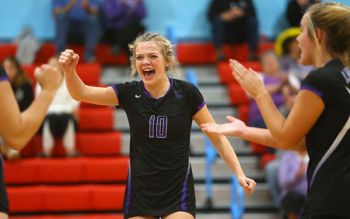 NW vs Mac sect vball 14.jpg