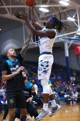 BobKats vs Warriors 39.JPG