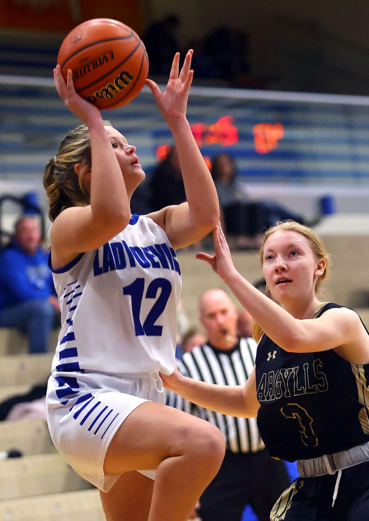 Tipton vs MG GBB 19.jpg