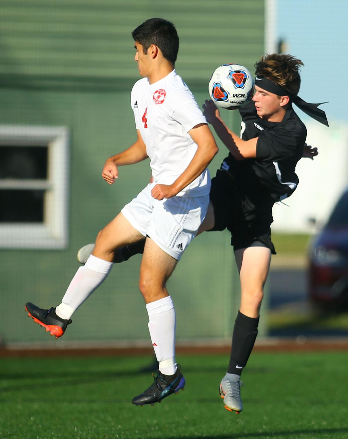 Western vs WL soccer 06.JPG