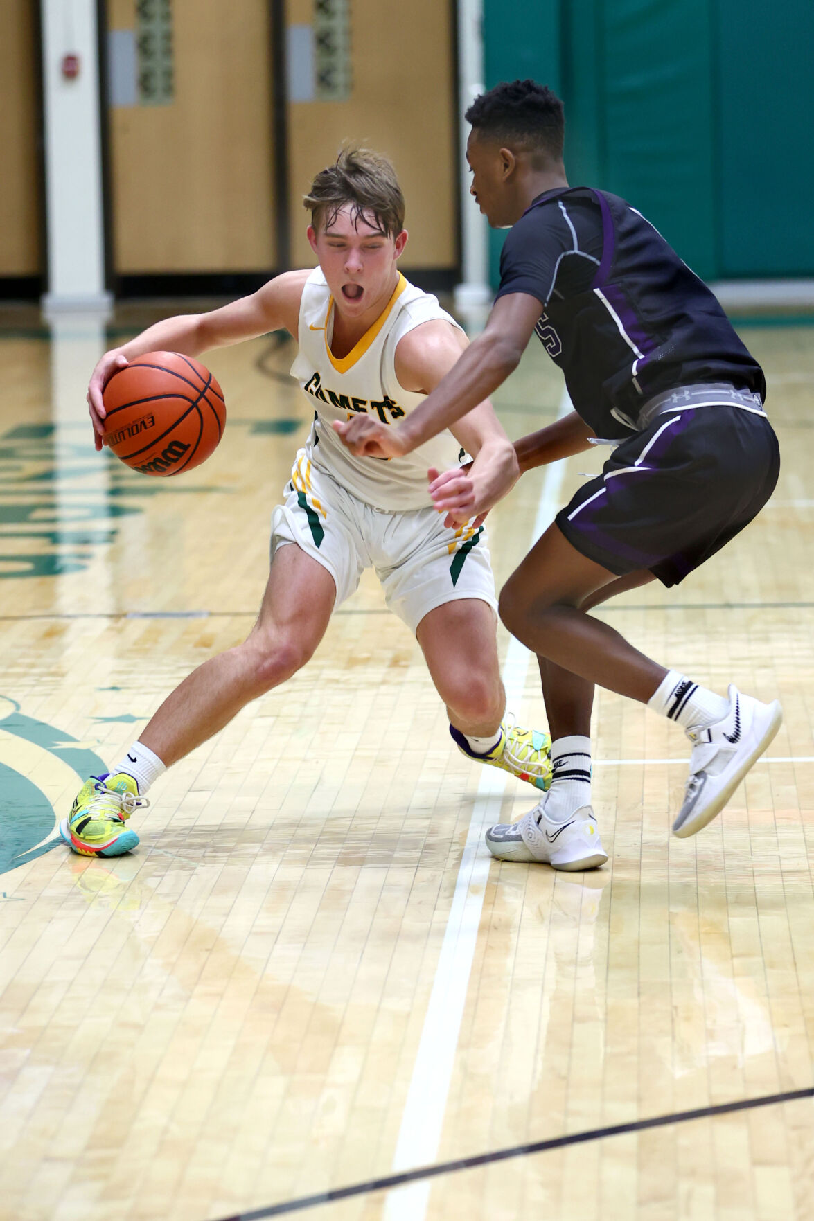 Basketball NHS vs EHS 20.JPG