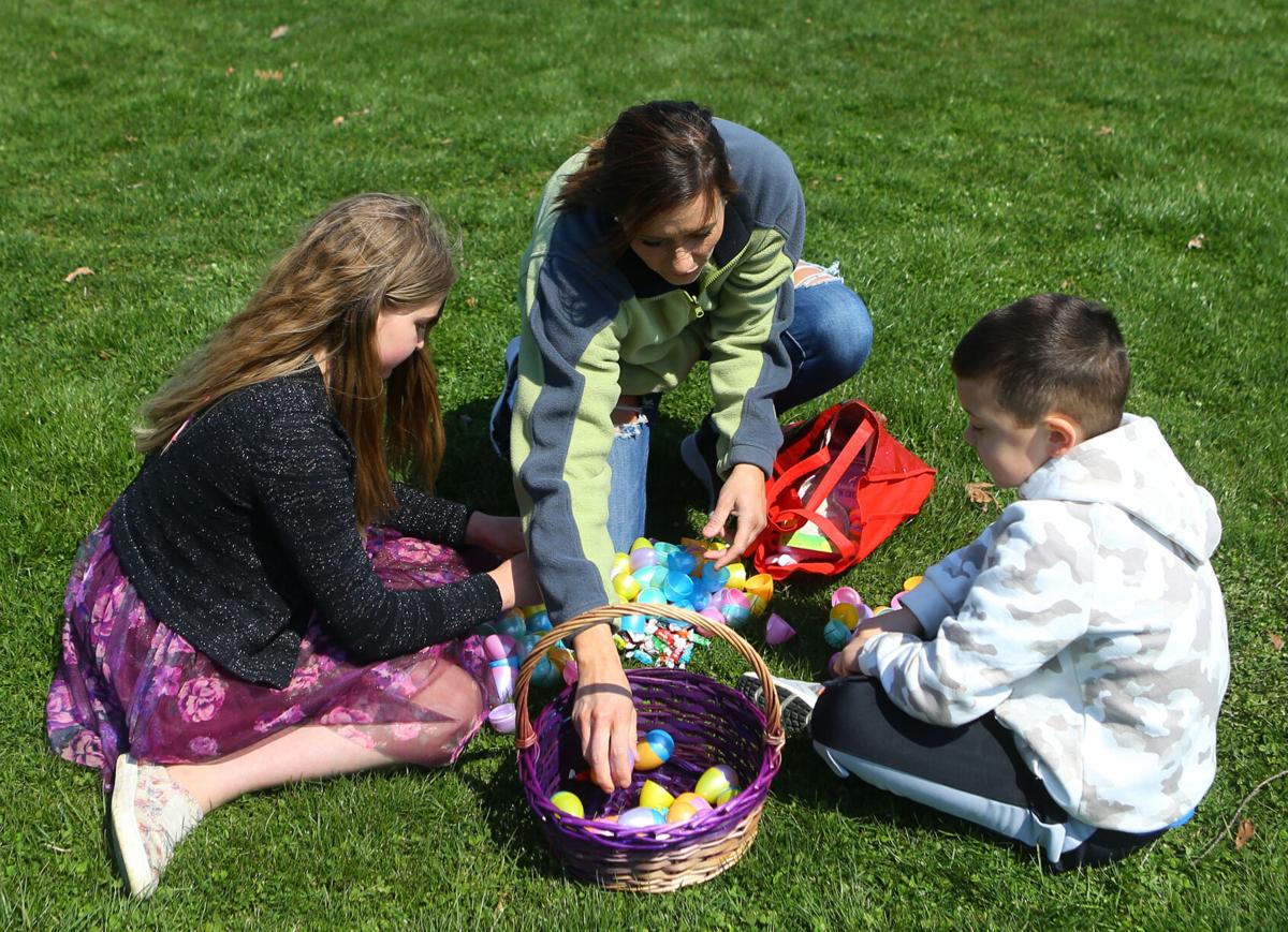 Youth Easter Egg Hunt WEB ONLY 31.JPG