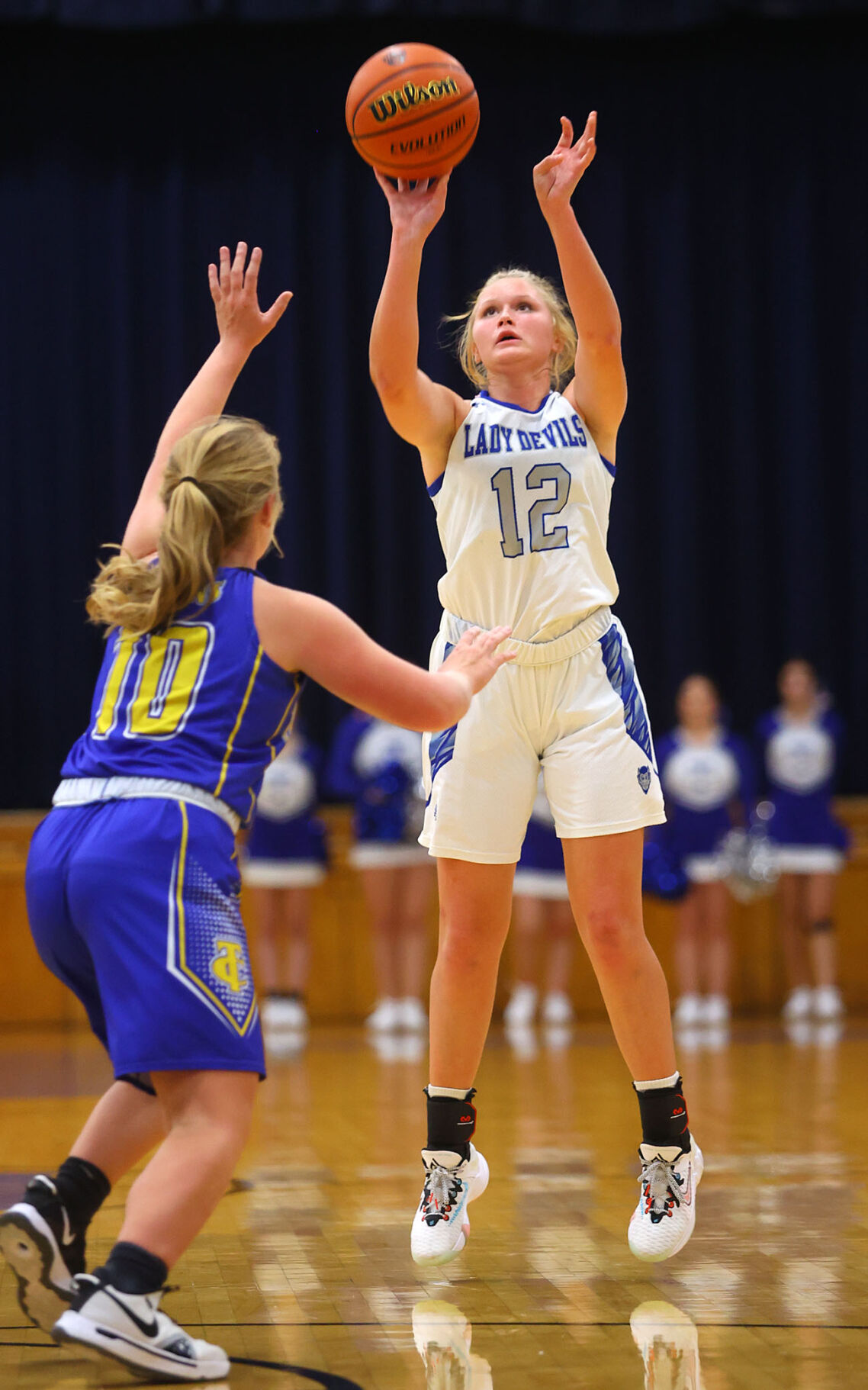 Tipton vs TC GBB 03.jpg